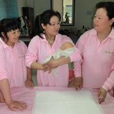 全面的育嬰師--可信賴的寶安育嬰師服務推薦圖片|全面的育嬰師--可信賴的寶安育嬰師服務推薦產品圖片由深圳市瑪麗娜家政服務公司生產提供-