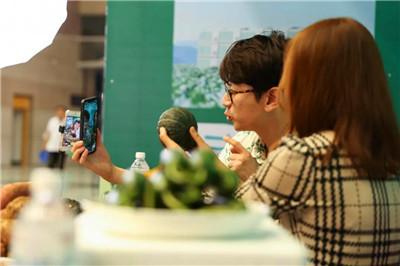 金牌保姆 助力威海產品 賣全球